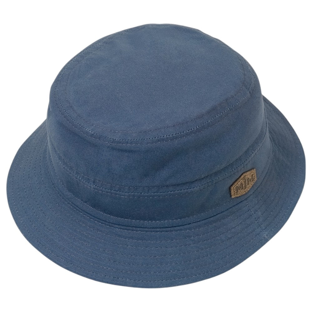 MJM Bucket Hat MAX STAYWAX - Blå Oilskin Bøllehat - Bucket Hat fra MJM Hats hos The Prince Webshop