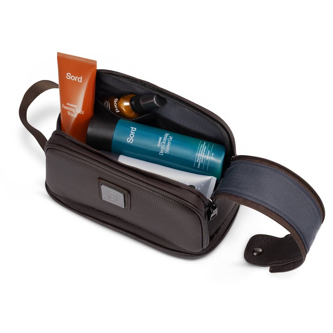 Stor rejsetaske til toiletartikler med magnetlås - 2 farver