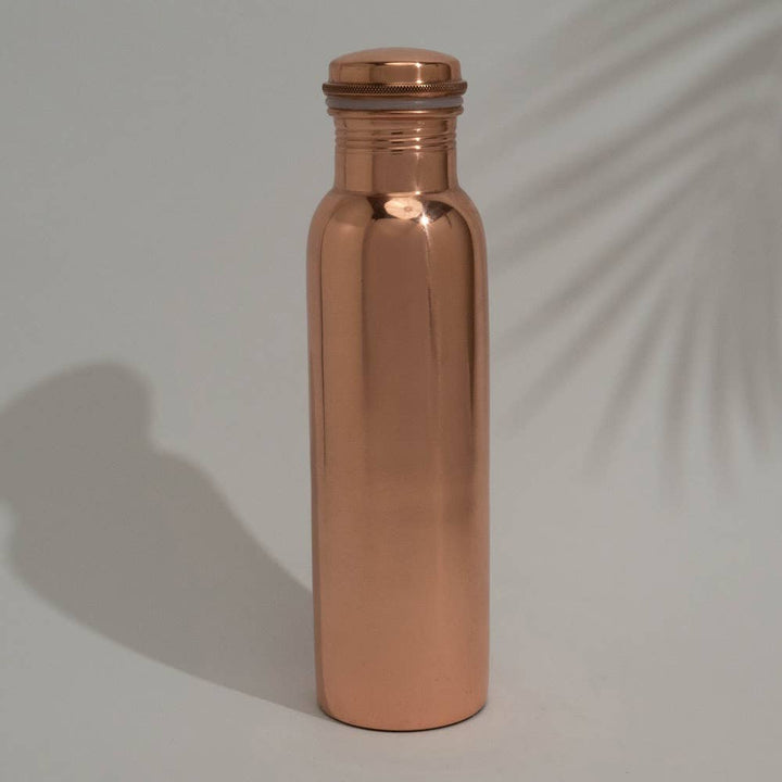 Ren Kobber Vandflaske Glat Poleret ± 950 ml (tung) - Gave Ide fra Ayurveda Specialist B.V. hos The Prince Webshop
