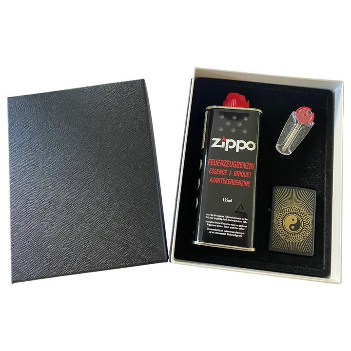Original Zippo Ying Yang Sun i Gaveæske - Zippo Lighter fra Zippo hos The Prince Webshop