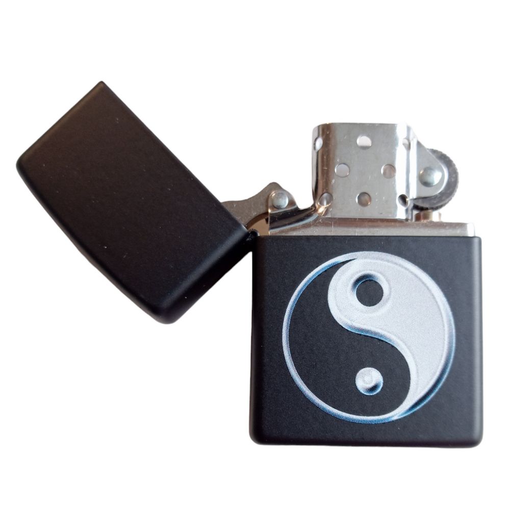 Zippo Lighter Matte Black - Yin Yang