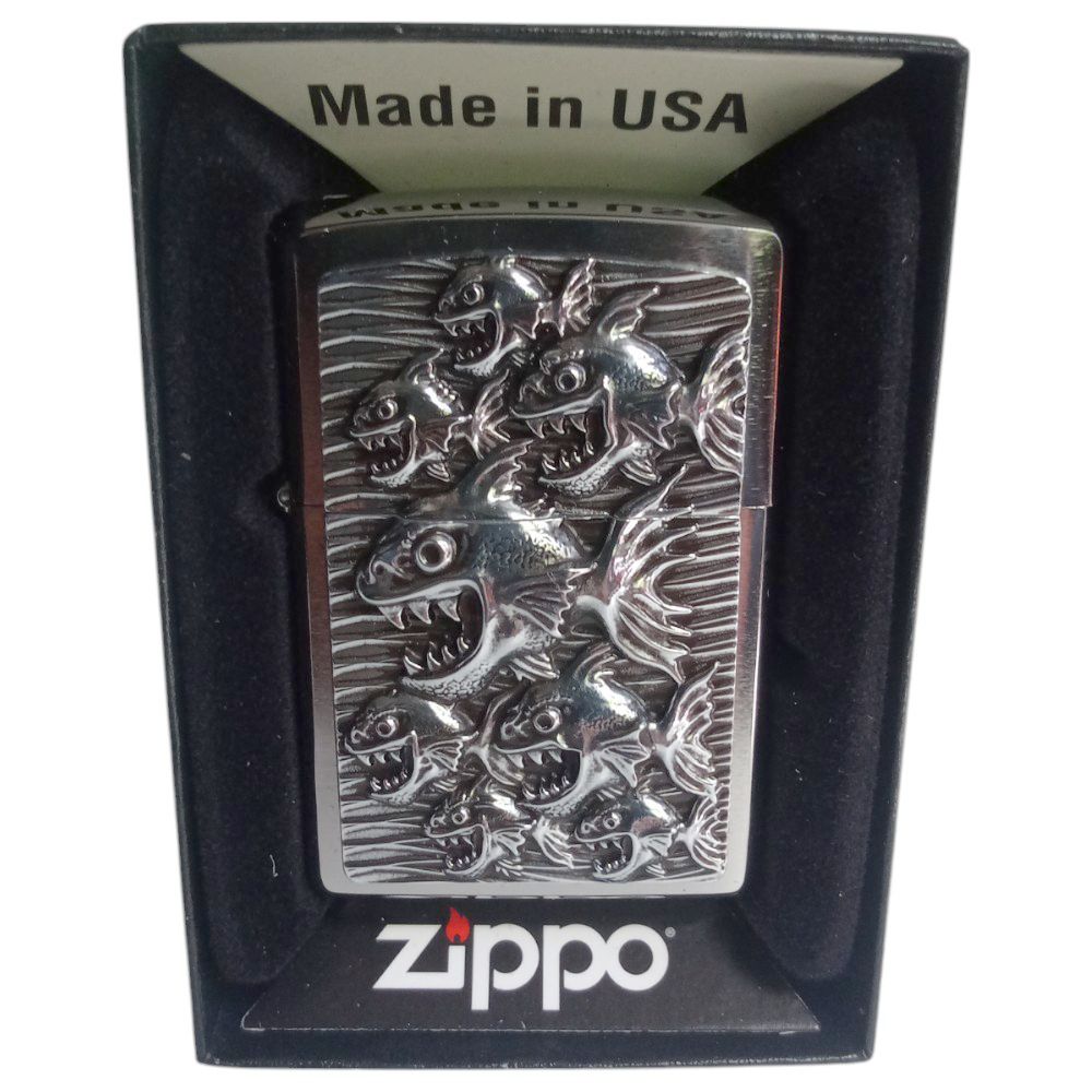 Zippo Lighter 2006881 Piranhas Comic - Zippo Lighter fra Zippo hos The Prince Webshop