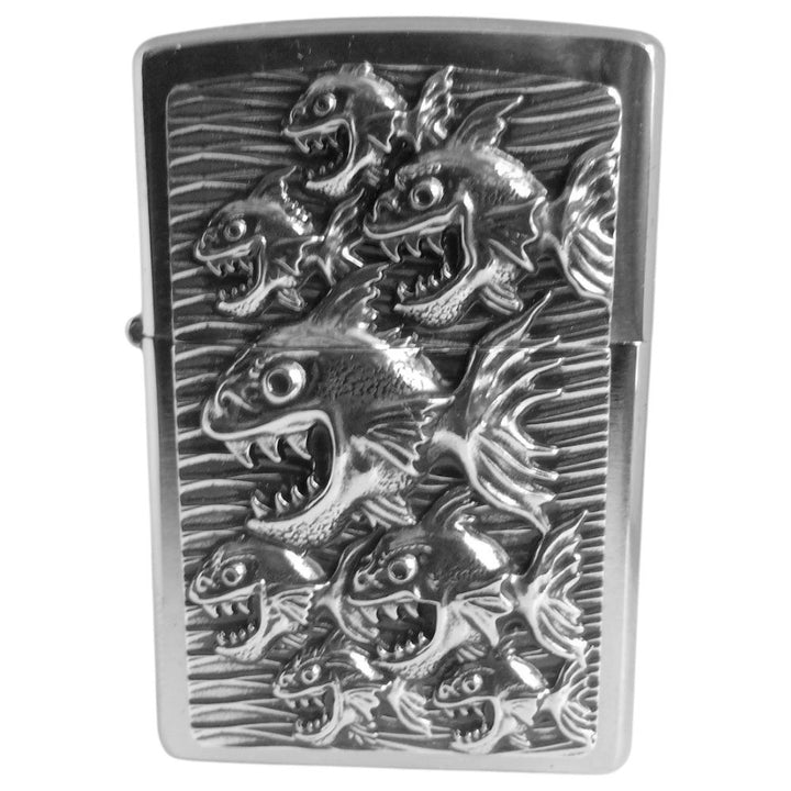 Zippo Lighter 2006881 Piranhas Comic - Zippo Lighter fra Zippo hos The Prince Webshop