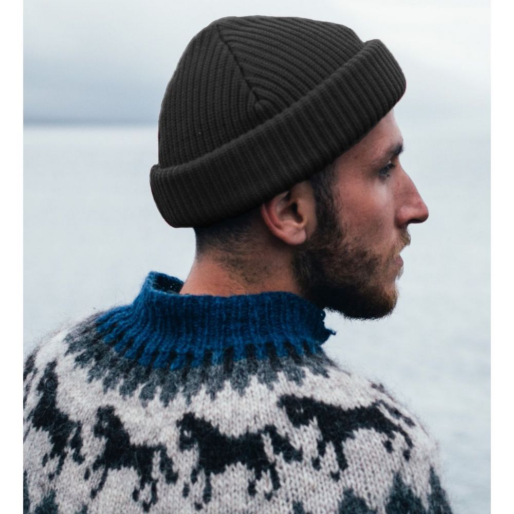 Ethos FISHERMAN BEANIE - SORT acryl hue i klassisk fisker stil