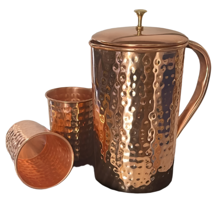 Ren kobbersæt af kande hamret ± 1,5 liter med 2 krus - Bartender Gear fra Ayurveda Specialist B.V. hos The Prince Webshop