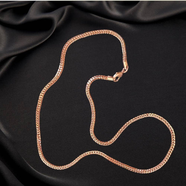 Necklace with copper links -e