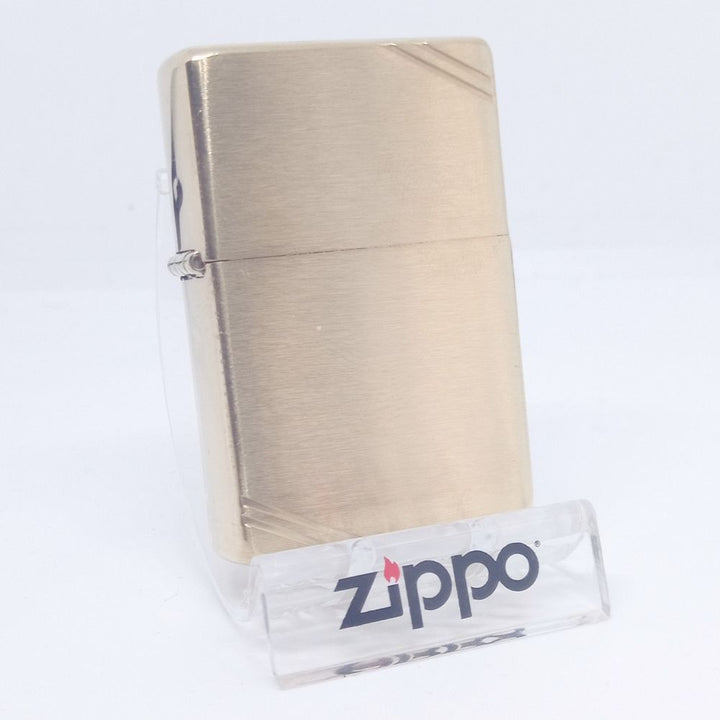 Zippo Lighter 60000808 Vintage Brushed Brass - Zippo Lighter fra Zippo hos The Prince Webshop