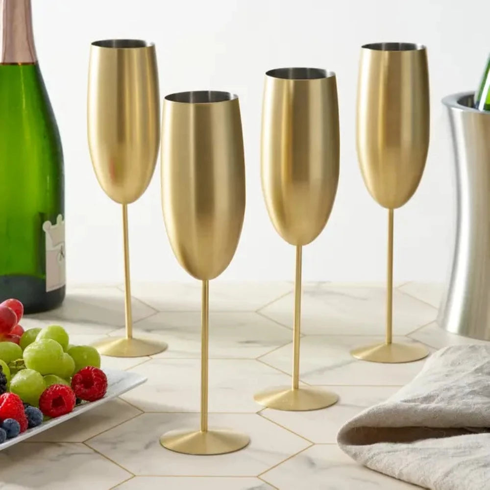 Oak & Steel - 4 Matte Gold Champagne Flutes - Champagne Glas fra Oak & Steel hos The Prince Webshop