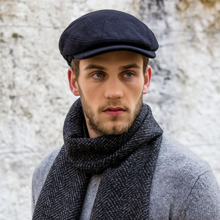 Mucros Tweed Black Kerry Flat Cap - Flat Cap fra Mucros Weavers Killarney hos The Prince Webshop