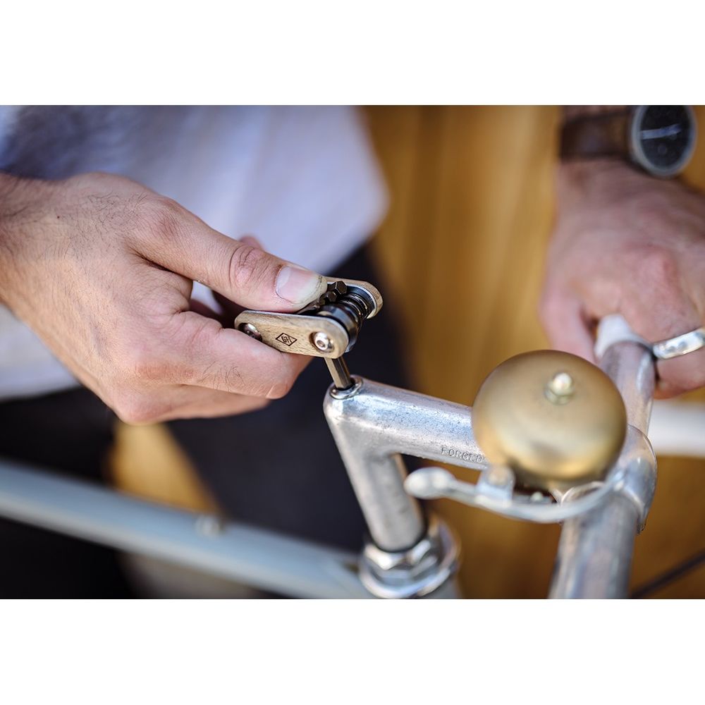 Cykel Lommeværktøj i Metal Gaveæske - Sjov Gave fra Gentlemen's Hardware hos The Prince Webshop