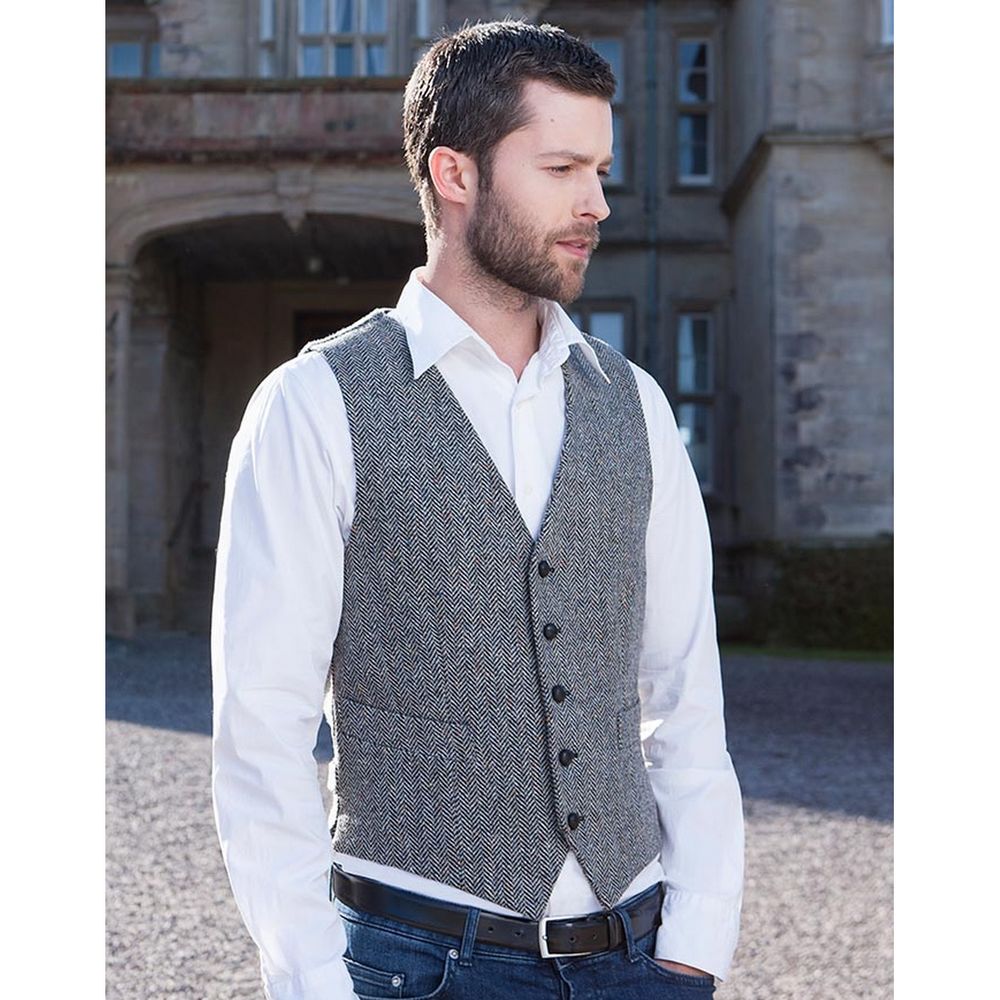 Mucros Tweed No. 1 Herringbone Waistcoat - Grå Vest - Vest fra Mucros Weavers Killarney hos The Prince Webshop