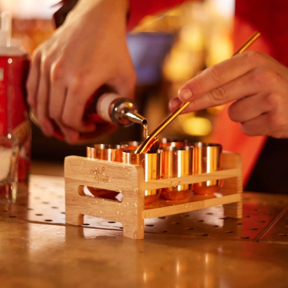 Oak & Steel - 6 Rose Gold Stainless Steel Shot Glasses With Holder Tray - Shotglas fra Oak & Steel hos The Prince Webshop