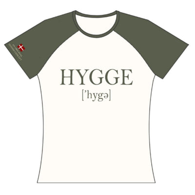 Danish HYGGE Concept T-Shirt - 5 Dame Størrelser - T-Shirt fra Memories of Denmark hos The Prince Webshop