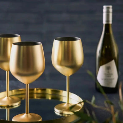 Oak & Steel - 4 Matte Gold Wine Glasses - Rustfrit Stål - Vin Glas fra Oak & Steel hos The Prince Webshop