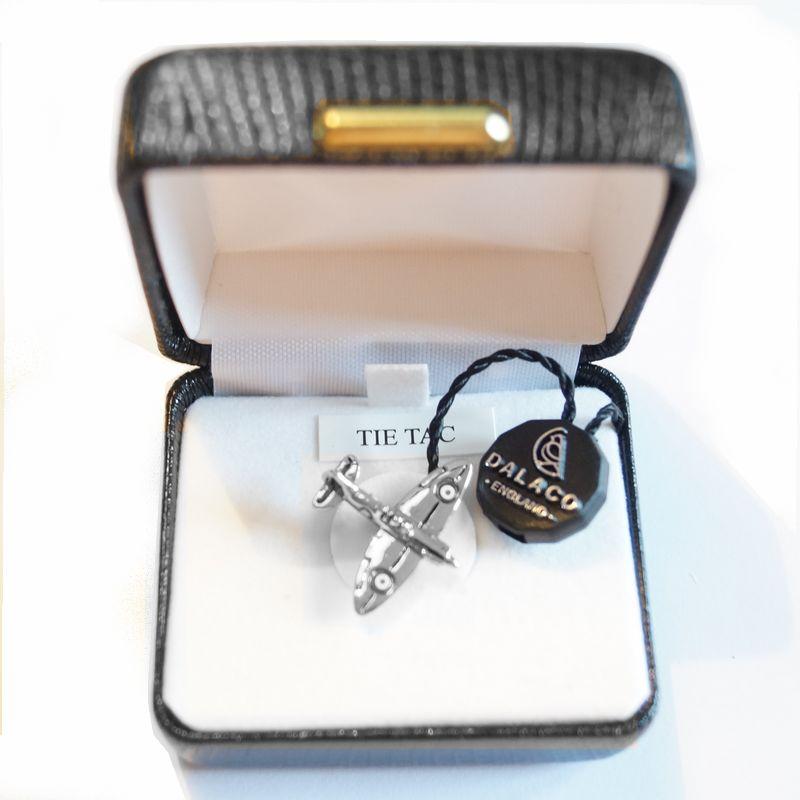 Tie Tac Spitfire - Slipsenål fra The Armitage Collection hos The Prince Webshop