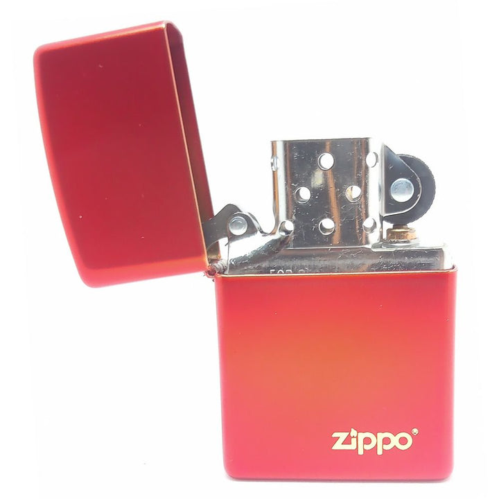 Zippo Lighter - Metallic Red - Zippo Lighter fra Zippo hos The Prince Webshop